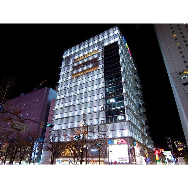 ショッピングセンター　心斎橋オーパ（ショッピングセンター）まで920m