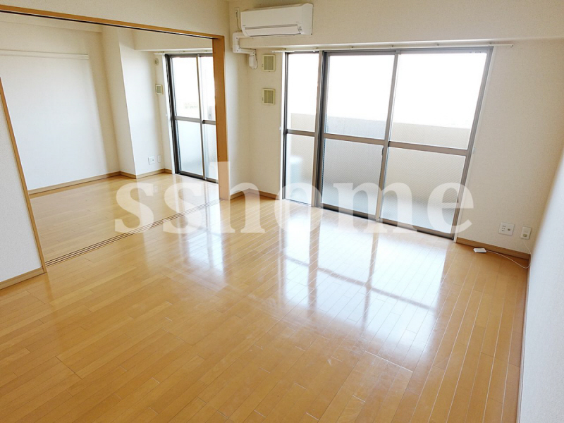 居室・リビング　きれいなお部屋です☆