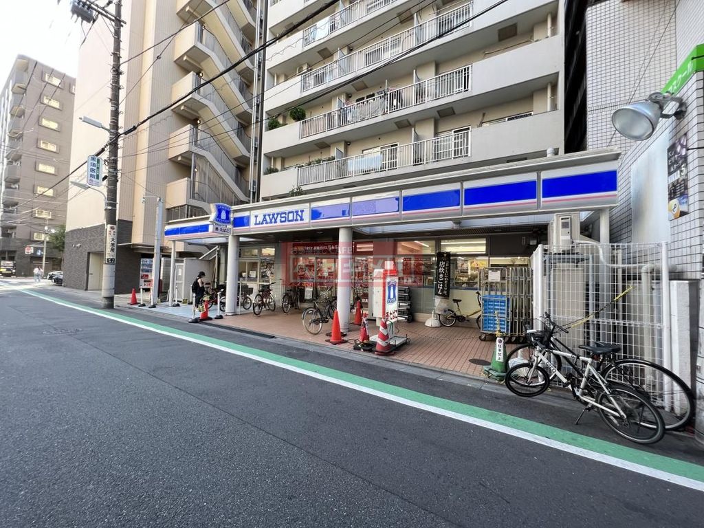 コンビニ　ローソン品川荏原三丁目店（コンビニ）まで200m