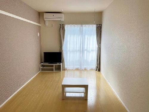 居室・リビング　家具家電付き