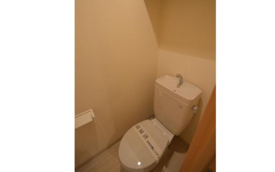 トイレ　清潔感のあるトイレです