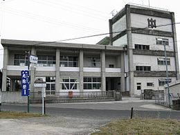 中学校　市川町立市川中学校（中学校）まで1084m