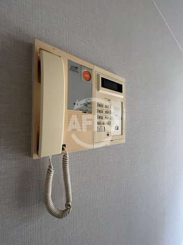 セキュリティ　サニーセレクトコーポ　インターホン