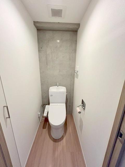 トイレ　同部屋タイプ