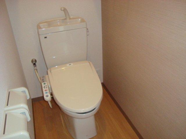 トイレ　シャワー付トイレ