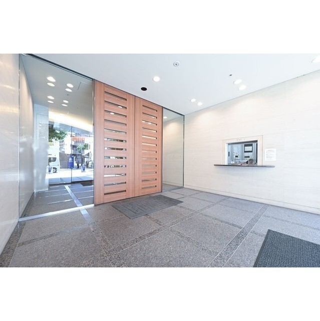 エントランス　オートロック