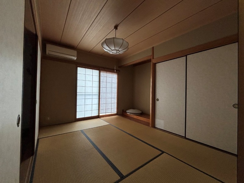 その他部屋・スペース　玄関入って右の和室