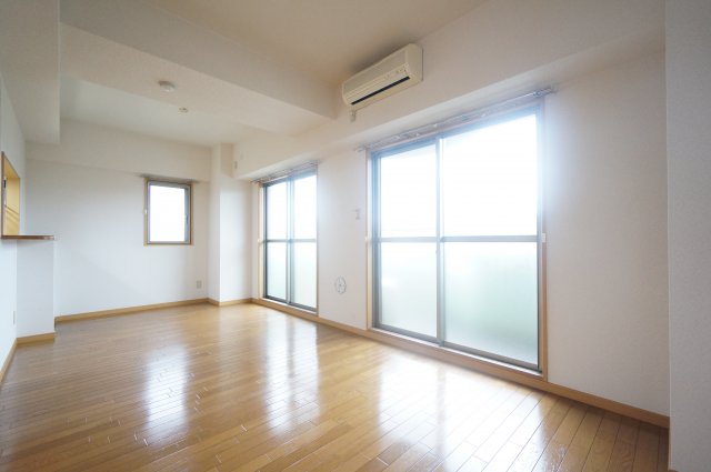 居室・リビング　※同物件の写真です。