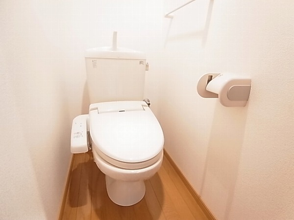 トイレ　別部屋参考写真