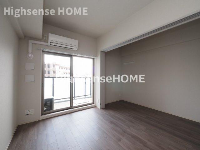 居室・リビング　居間です