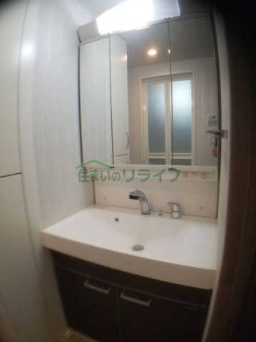 洗面設備　別間取り参考写真です