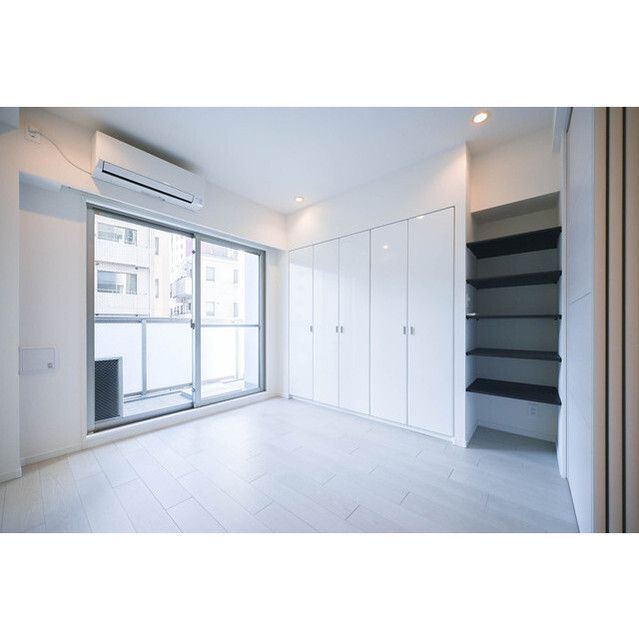 収納　シューズボックス