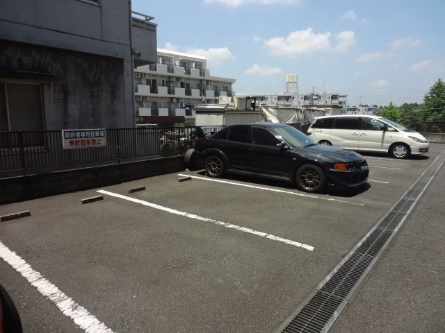駐車場　♪敷地駐車場♪