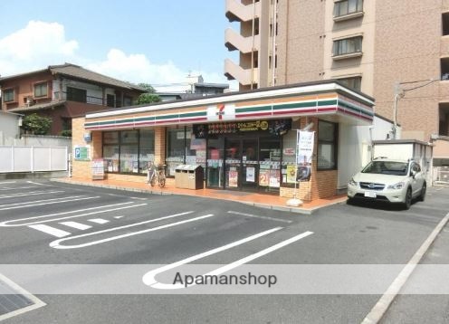 コンビニ　セブン－イレブン広島県病院西店（コンビニ）まで261m