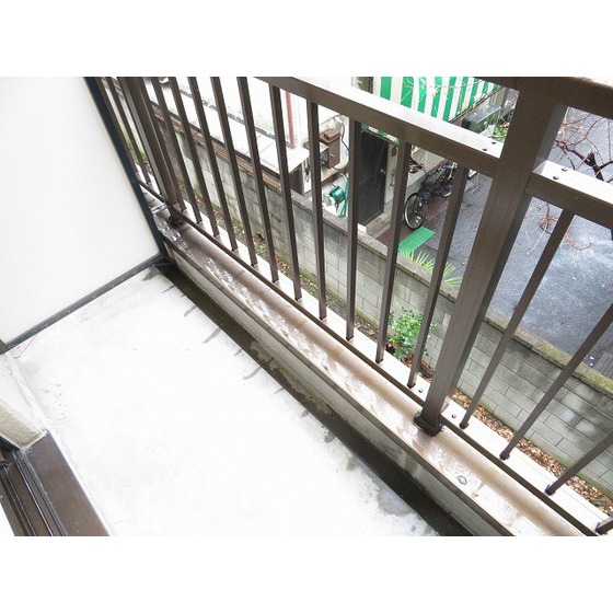 バルコニー　バルコニー