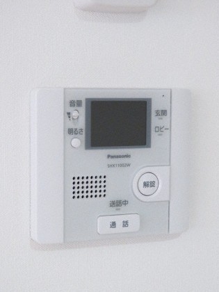 セキュリティ　防犯面に配慮したＴＶモニターホン付きです！