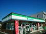 コンビニ　ファミリーマート中居町店（コンビニ）まで240m