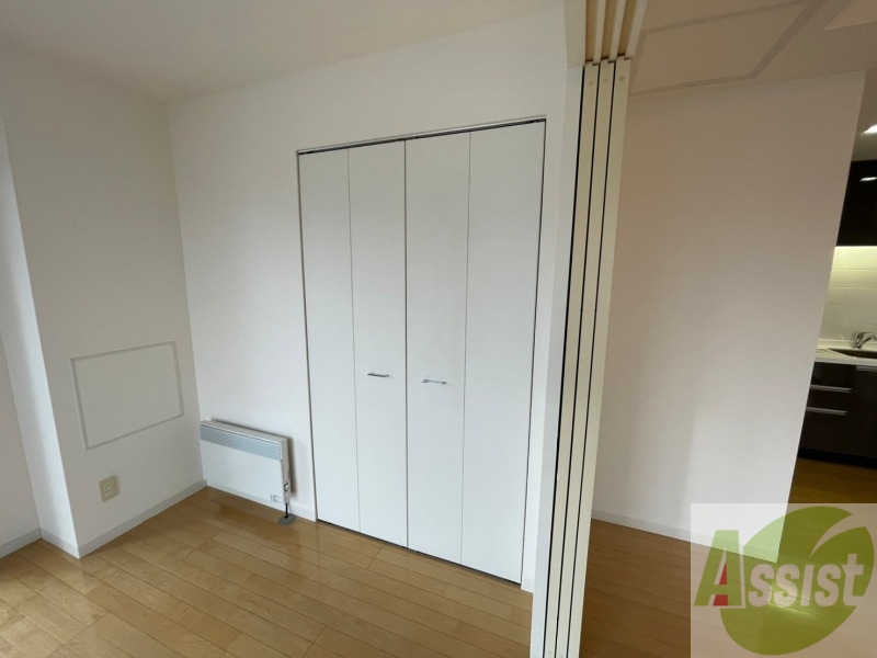 収納　収納もバッチリあるのでお部屋が片付きますよ！