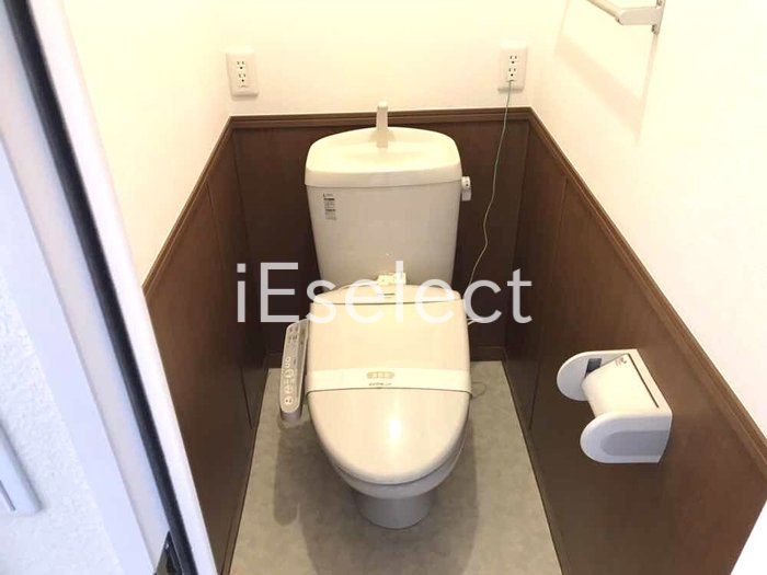 トイレ　温水洗浄便座もございます