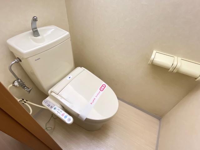 トイレ　シャワー付トイレ