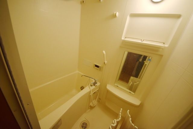 バス・シャワールーム　★人気のバストイレ別室★