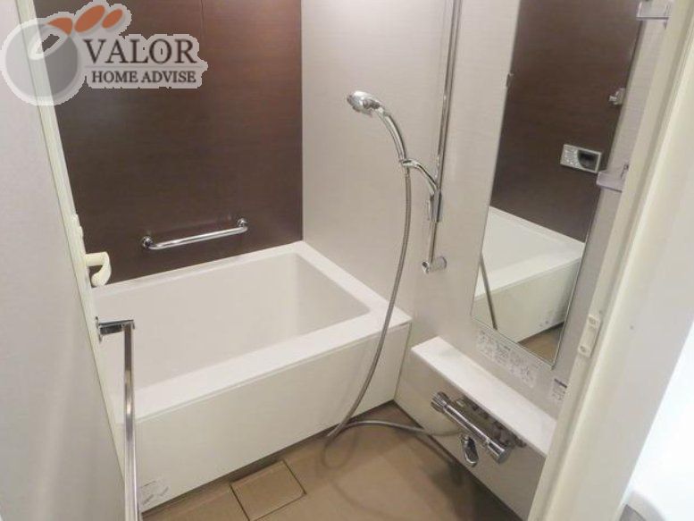 バス・シャワールーム　バス