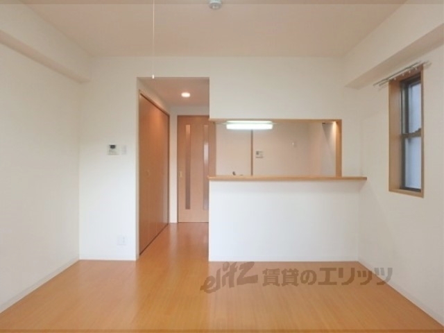 居室・リビング　洋室