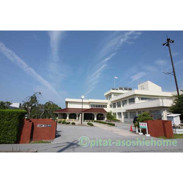 小学校　長浜市立長浜北小学校（小学校）まで418m