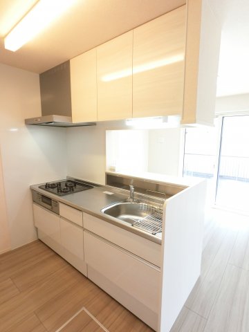 キッチン　※仕様が異なる場合がございます