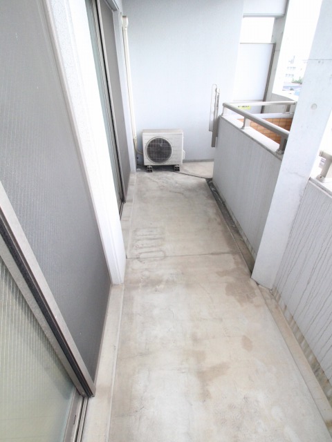 バルコニー　※同建物の別号室です。ご参照下さい。