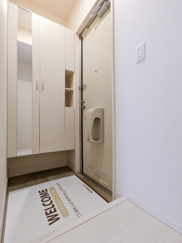 玄関　図面と現状に相違がある場合には現状を優先