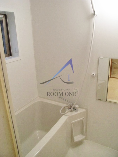 バス・シャワールーム　お風呂です。