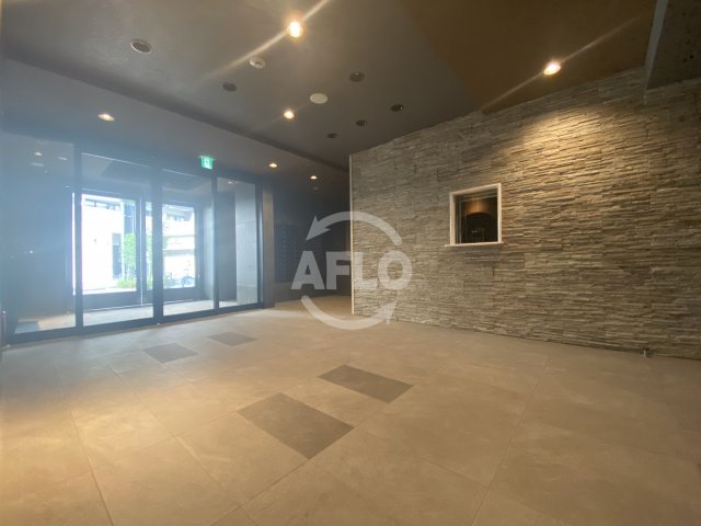 ロビー　ソルテラスNAMBAフロント　ロビー