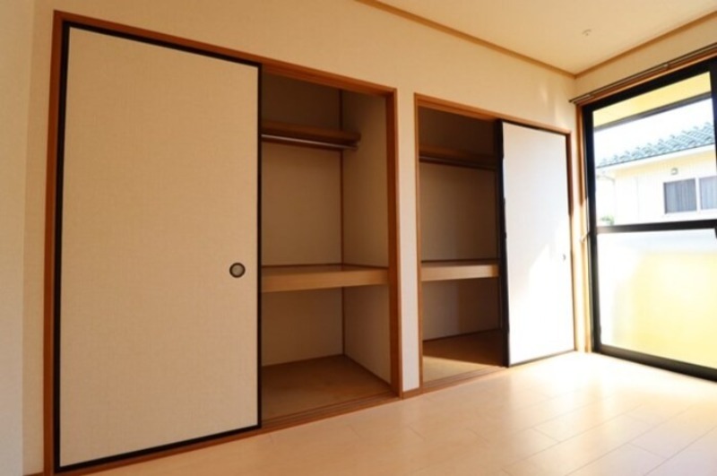 収納　図面と現状に相違がある場合には現状を優先