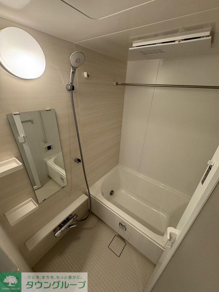 バス・シャワールーム　バス