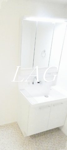 洗面設備　洗面台です。