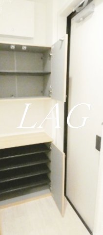 玄関　玄関です。