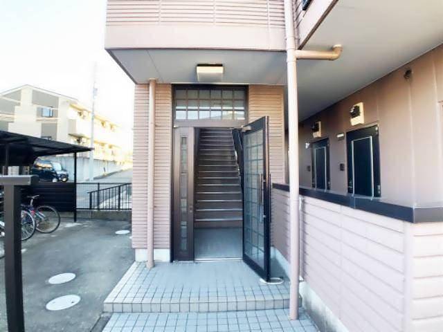 エントランス　別号室の写真となります。