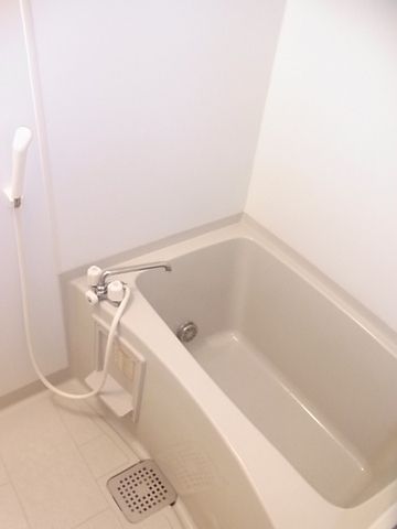 バス・シャワールーム　追い炊き機能付きバス