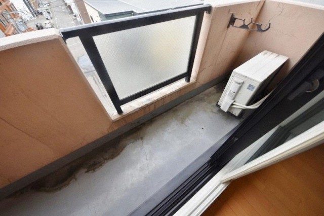 バルコニー　バルコニー付きです