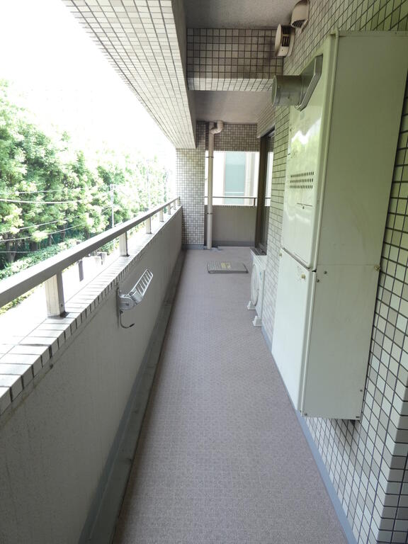 バルコニー　バルコニー