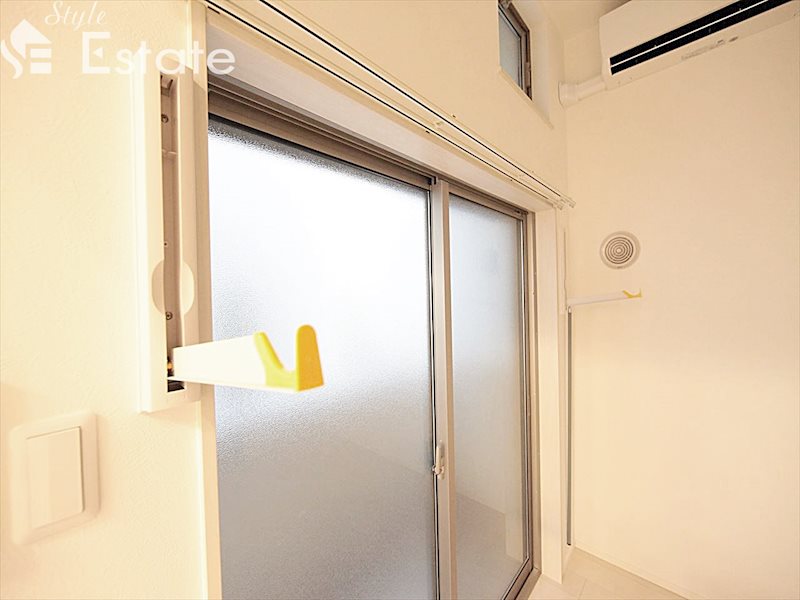 その他設備　室内物干し