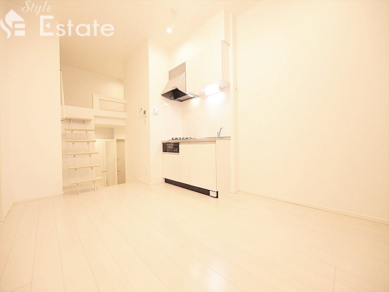 居室・リビング　リビング8帖