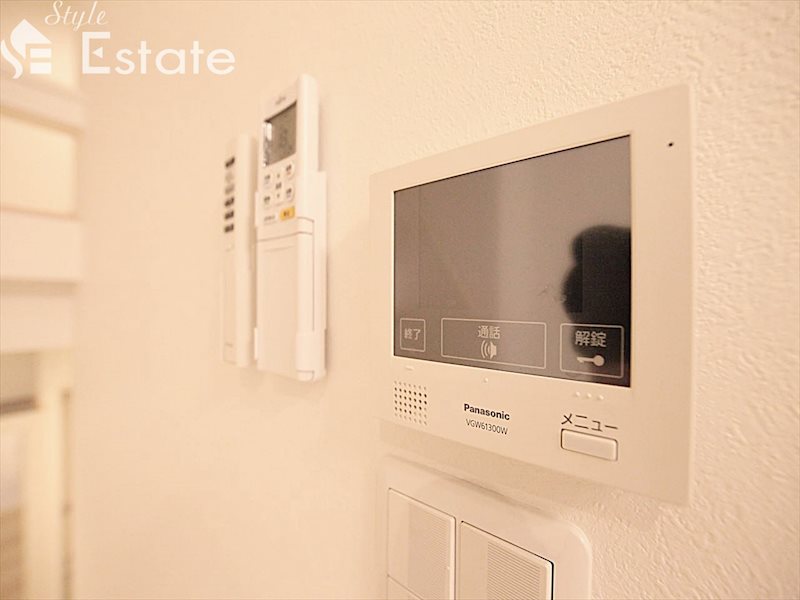 セキュリティ　モニター付きインターホン