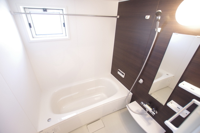 バス・シャワールーム　浴室