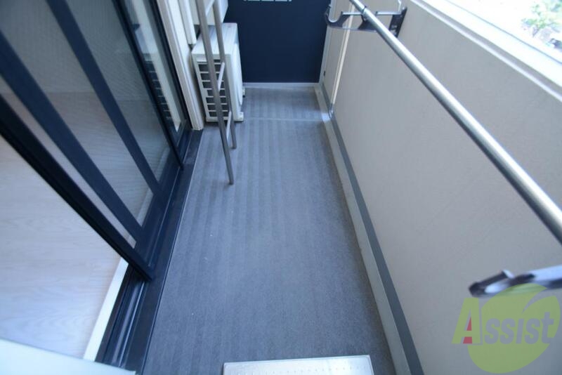 バルコニー　シンプルなバルコニーです