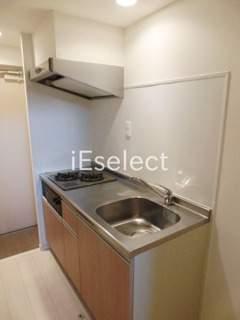 キッチン　システムキッチン。ガス２口