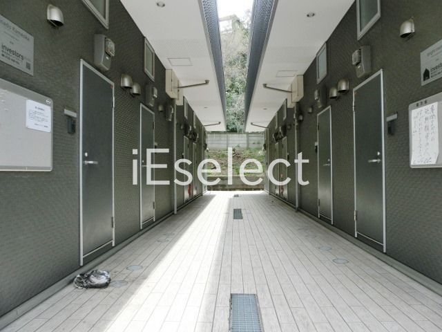 エントランス　２棟並んで建っております