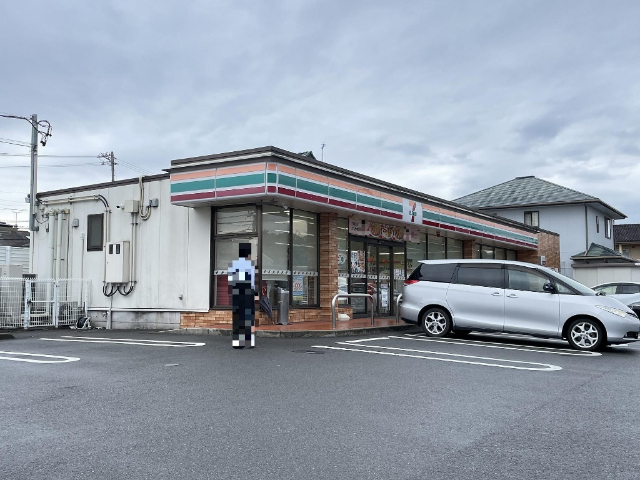 コンビニ　セブンイレブン焼津八楠店（コンビニ）まで350m