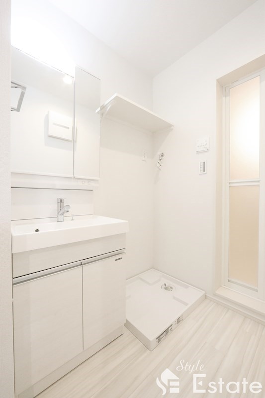 洗面設備　独立洗面台　脱衣室